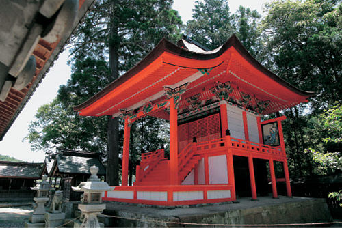 天津神社